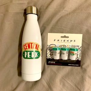 Friends Water bottle and lip balm